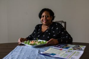 detroit-senior-eating-healthy